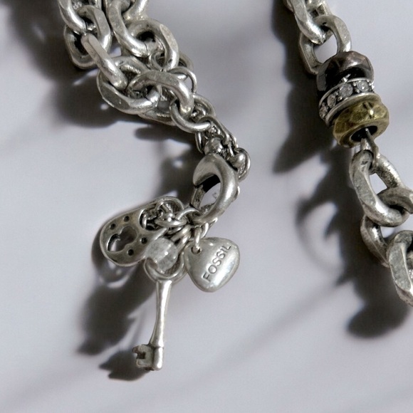FOSSIL Silver Tone chain with rhinestones - Picture 3 of 4